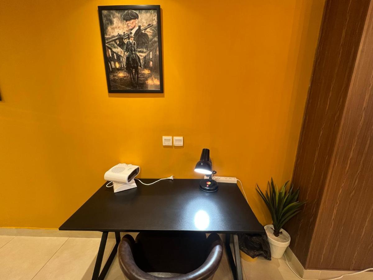 Sunset Luxury Gold Crest Mall Residency Lahore Ngoại thất bức ảnh