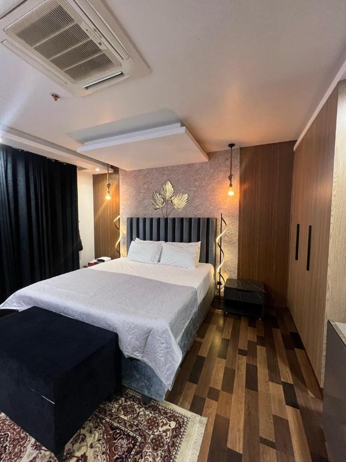 Sunset Luxury Gold Crest Mall Residency Lahore Ngoại thất bức ảnh