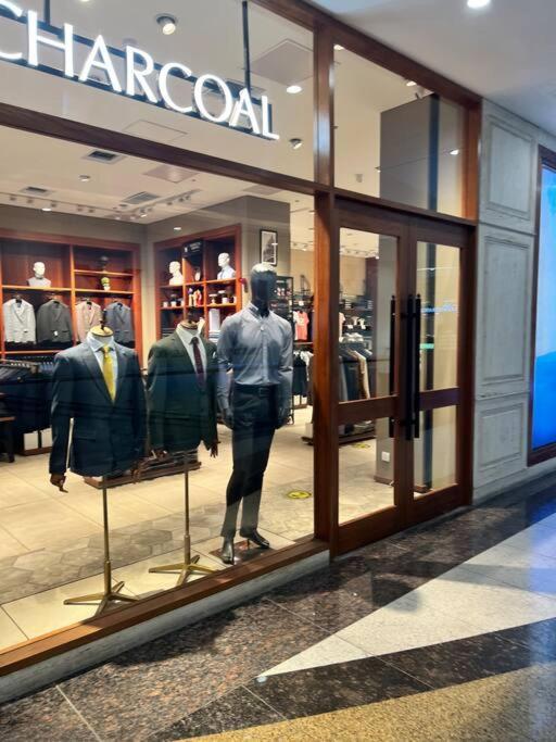 Sunset Luxury Gold Crest Mall Residency Lahore Ngoại thất bức ảnh